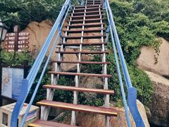 -那琴半岛地质海洋公园