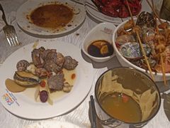 -领鲜活海鲜榴莲自助火锅(东门店)