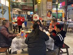 -彭耕记猪油炒小菜(吉联mall店)