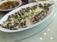 -鲜得莱渔港·小平岛海胆馆(七贤岭店)