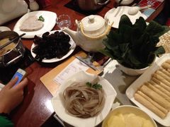 -重庆小天鹅(英雄山路店)
