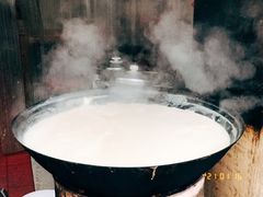 -云南大锅豆浆店