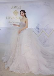 -LOVE SHINE婚纱·红鼎庄龙凤褂·妈妈装定制