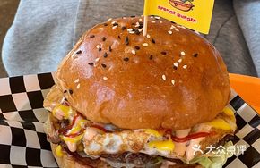 Classic American Beef Burger