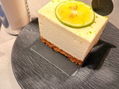 -W COLLECTIVE  DESSERT SHOP