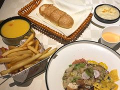 鸡肉大虾鲜蔬波奇碗-西堤牛排(南京龙江店)