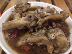 -聚首堂·特色小吃·肘子(什刹海德胜门店)