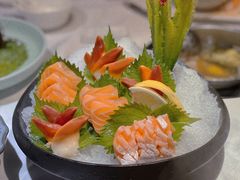 -泓炙颐凤鲜海鲜火锅料理(桐乡店)