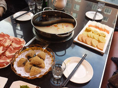 1-焱三乐四川火锅店(经纬街店)