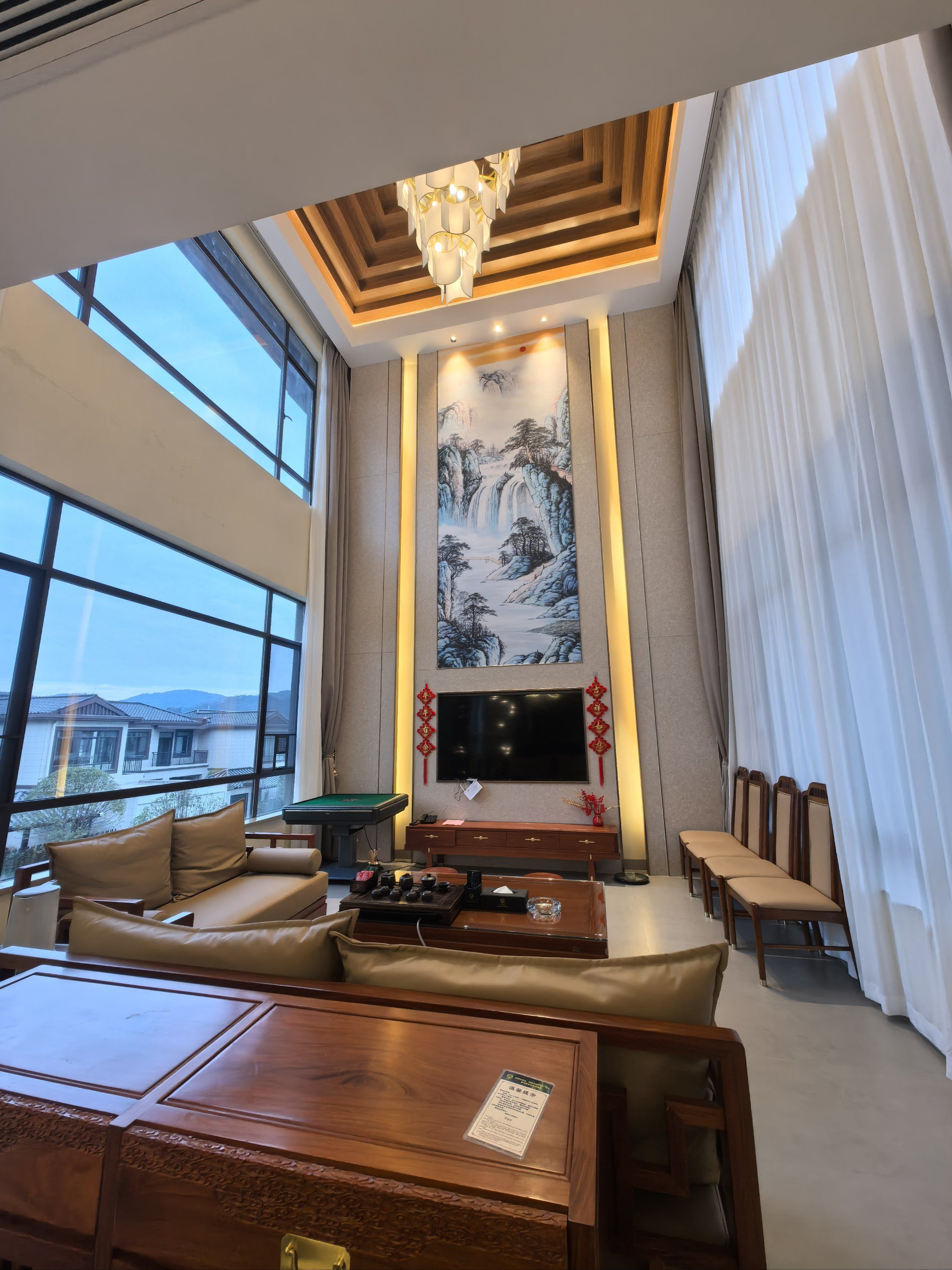 别墅内应有尽有,大人细路都好开心