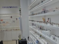 -美式眼镜·授权蔡司.依视路.尼康.豪雅.明月(南翔印象城店)