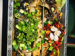 -集草轩·重庆麻辣烤鱼(西湖道店)