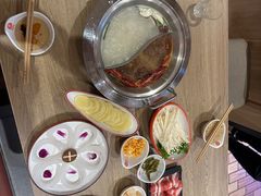 -彤德莱火锅(果园路店)