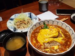 红酒牛腩蛋包饭定食-山杏yama-katsu·吉列炸物