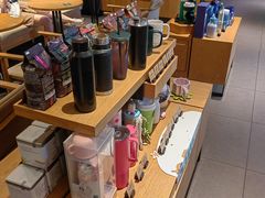 -星巴克(汾阳路店)