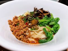-一坐一忘云南菜(三里屯店)