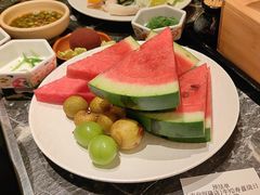 -牛YO寿喜烧·铁板烧和牛火锅自助(市府恒隆店)