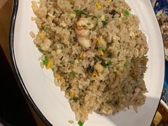 -臻鲜燕海鲜融合餐厅(金陵style店)