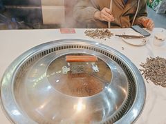 -哈尔滨烧烤·山河村铁锅炖(交大店)