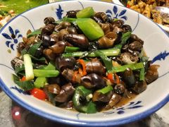 风味山坑螺-园林美食城·本土农家菜(杨和镇店)