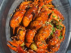 -肥肥虾庄·金牌油焖大虾(沙湖店)