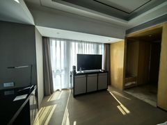 -上海宝华万豪酒店