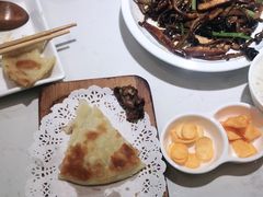 -峨嵋小镇(远洋城店)