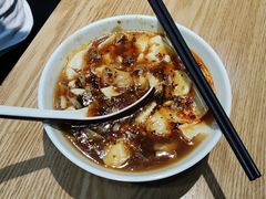 -三好食堂(煎饺·馄饨·肉饼米线·盛世广场店)