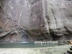 -雁荡山三折瀑景区