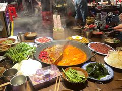 -萍姐火锅·公路夜市(武汉首店)