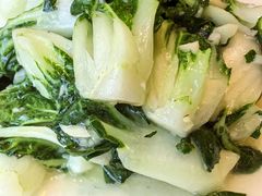 -湖畔鲁菜·二十年老字号餐厅(大明湖店)