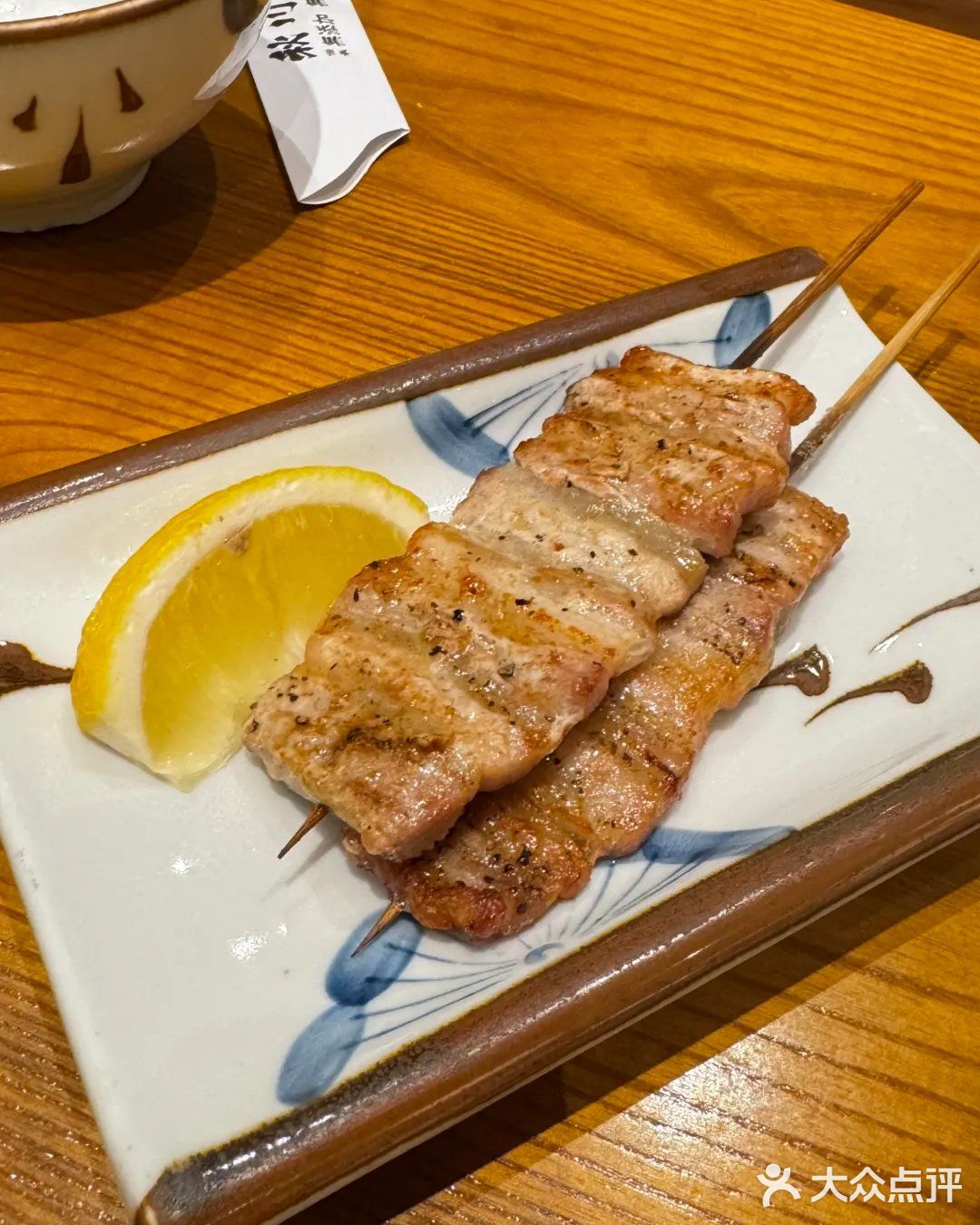 🥘烤肉火锅:舌尖热辣与鲜香的碰撞🎉