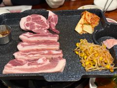 -Dombe豚(黑猪肉街店)