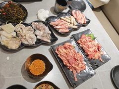 -啊美丽炭火烤肉(滑翔一店)