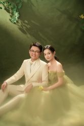 -雪中彩影婚纱摄影·微光艺术中心