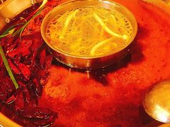 特色嫩牛肉-城门洞老火锅(胜利路店)
