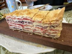 -敖特尔布里亚特美食坊(世纪花苑店)