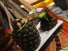 版纳菠萝饭-老滇山寨•云南特色菜•地方菜•民族风情歌舞表演(金碧店)