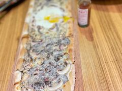 黑松露薄饼-LENBACH兰巴赫西餐啤酒坊(大连东港店)