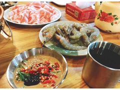 -东镇老火锅(长春路首店)