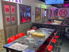 -马路牙子烧烤音乐酒馆(望京店)