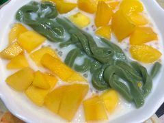 黄金孖宝绿茶拉面-甜心妈妈·榴莲星级糖水(北京路总店)