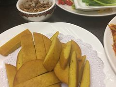 -金牌餐厅·天津菜·八珍豆腐·老爆三(瓷房子店)