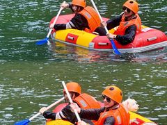 -安吉龙王山峡谷漂流