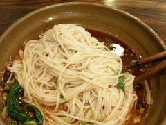 -巴津碗碗面(人和店)