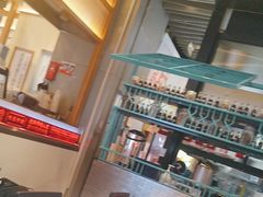 -肥汁米蘭香港米线(长宁来福士店)