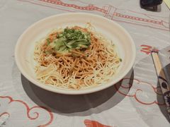 -肥肥虾庄·金牌油焖大虾(杨园滨江时代walk店)