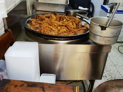 -谢记素红大肠店(新民路店)