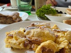 -中央咖啡馆