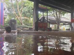 -融汇温泉